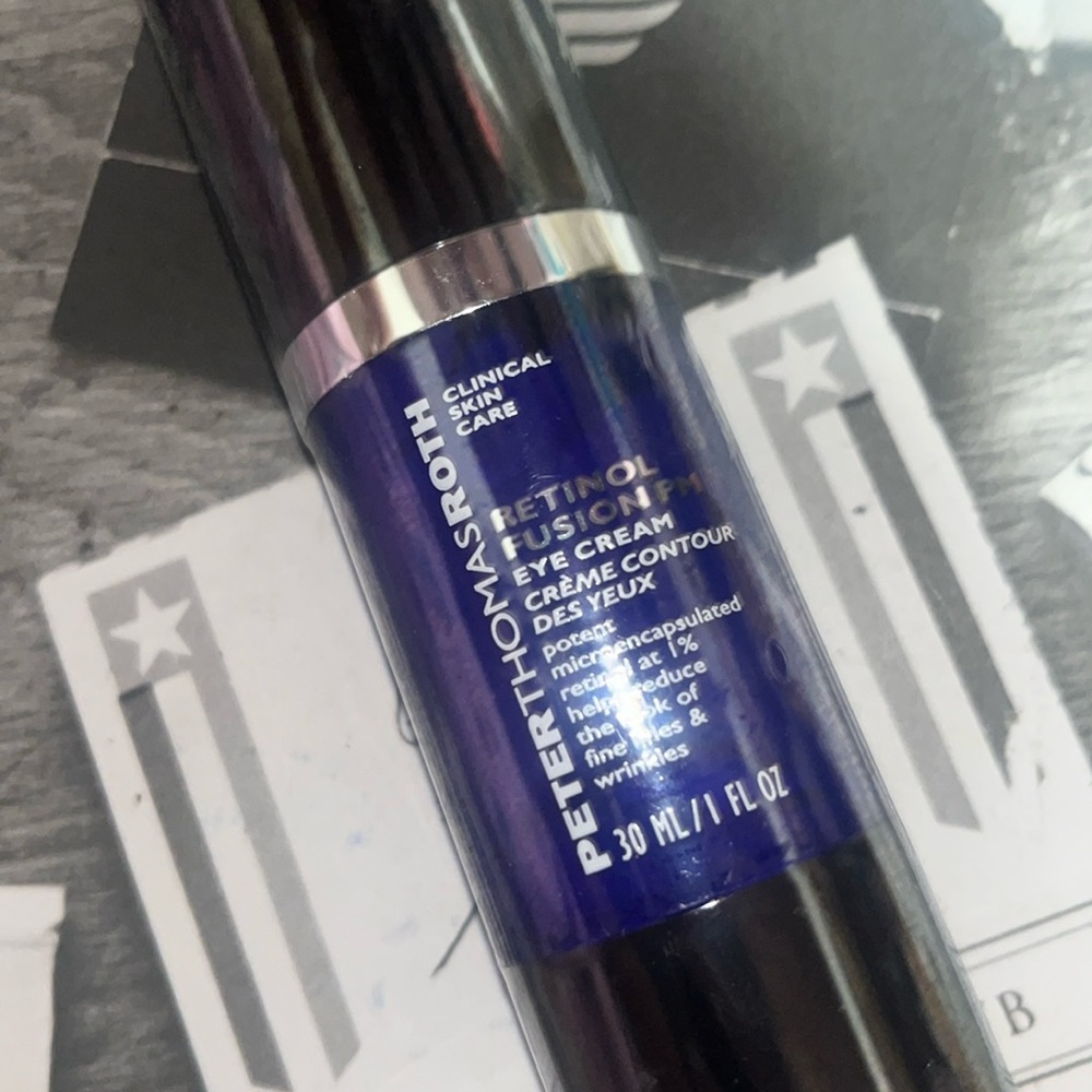 👁️ 🧖🏻‍♂️• ⚫️ PeterThomasRoth x Eye Cream ⚫️• 👁️🧖🏻‍♂️